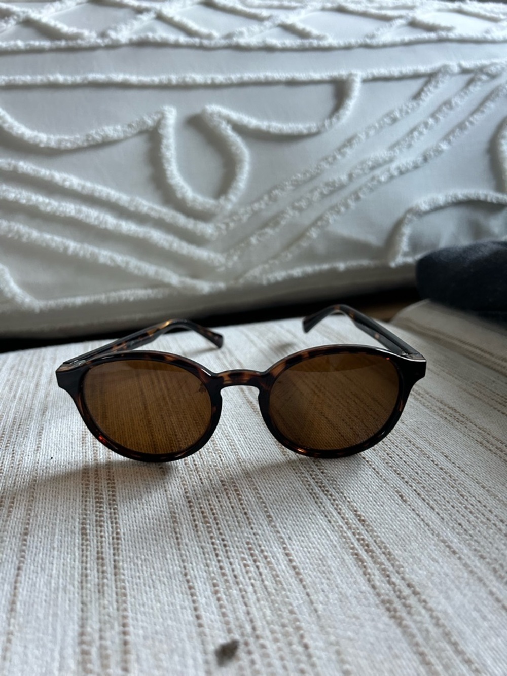 Tortoiseshell Round Sunglasses - Brown Lenses - Picture 2 of 4